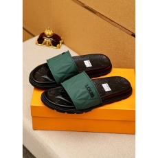 Louis Vuitton Slippers